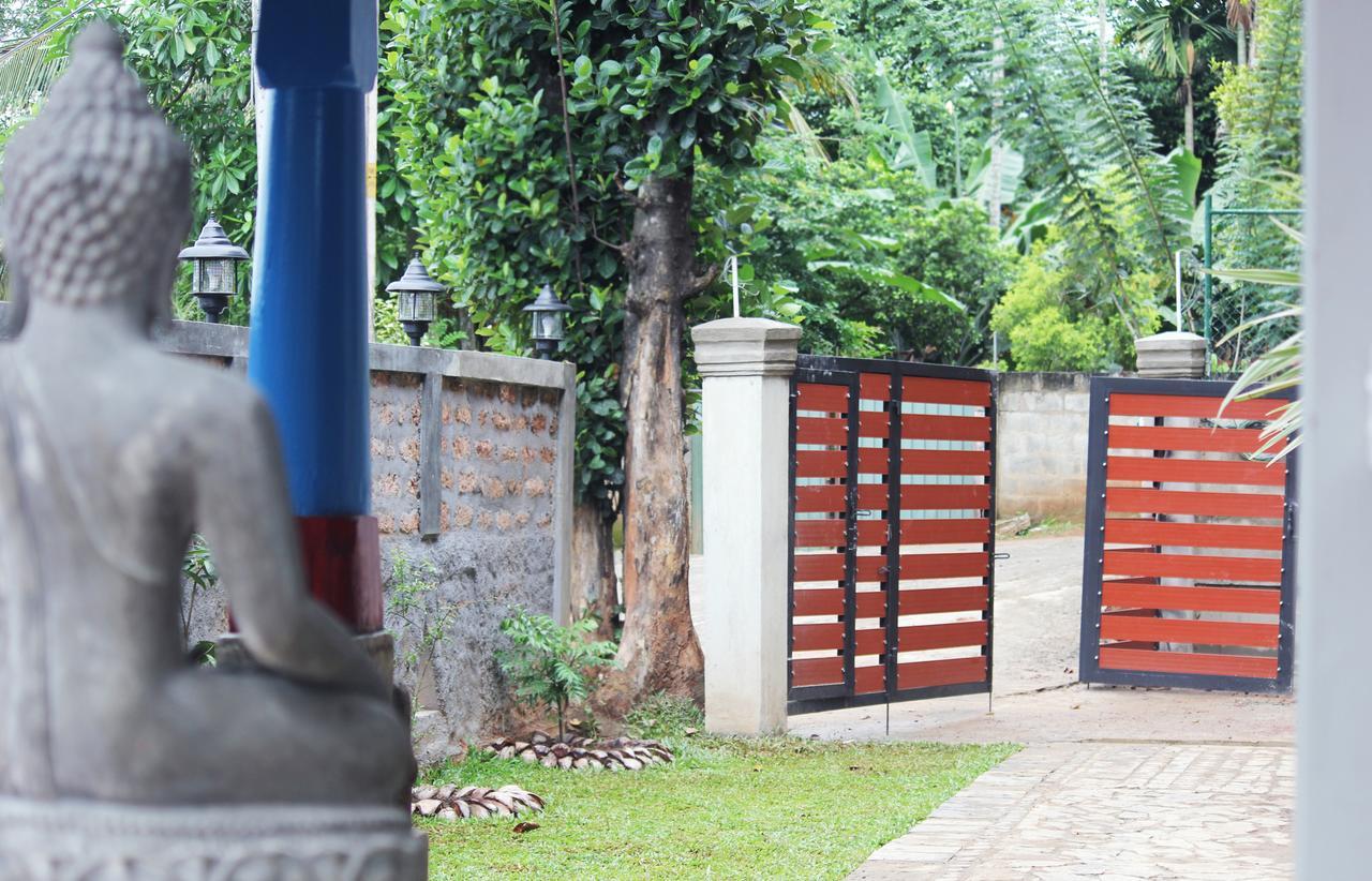 Blue Pillars Kandy Exteriér fotografie